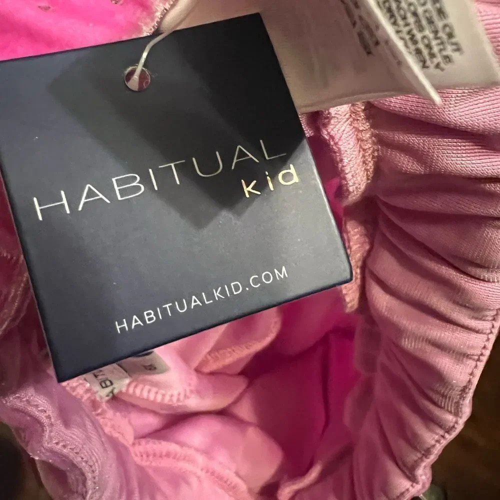 Habitual nwt piece